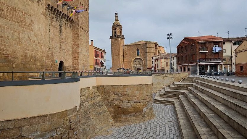Castillo de Aguas Mansas, Spain